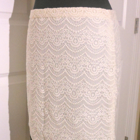 J CREW NWT Pencil Skirt in Colorblock Lace 2 - Picture 4 of 7